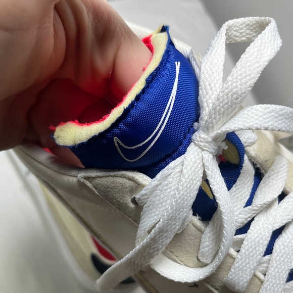 Nike Drop Type LX Label Collection White Sneakers Men's Size 10 AV6697-100 - Picture 6 of 13